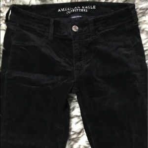 COPY - American Eagle Super Stretch Black Velvet Jegging